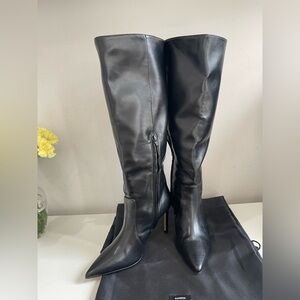 Express Elegant Black Leather Knee-High Boots  Size 7